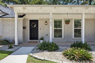 10143 Whiteside Lane, Houston, TX 77043