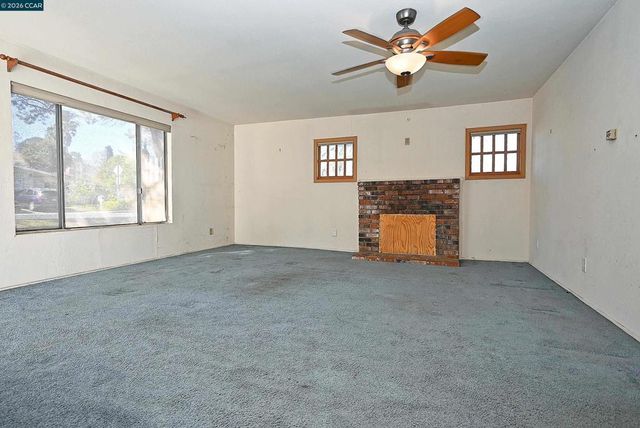 2480 2480 Buena Vista Ave, Walnut Creek, CA 94597