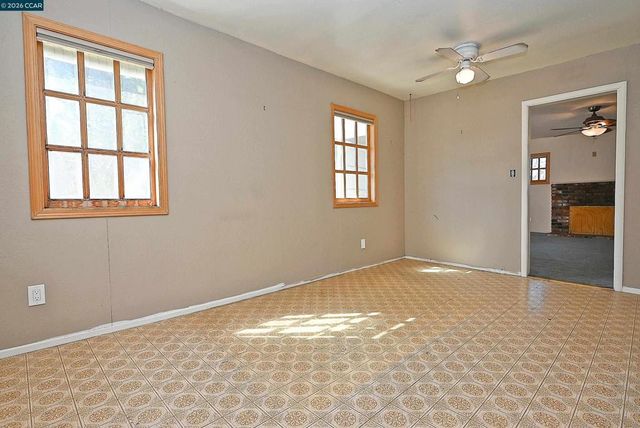 2480 2480 Buena Vista Ave, Walnut Creek, CA 94597