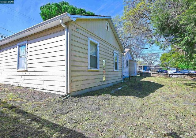 2480 2480 Buena Vista Ave, Walnut Creek, CA 94597