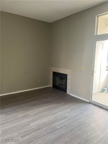 3150 SOFT BREEZES Drive 2179, Las Vegas, NV 89128