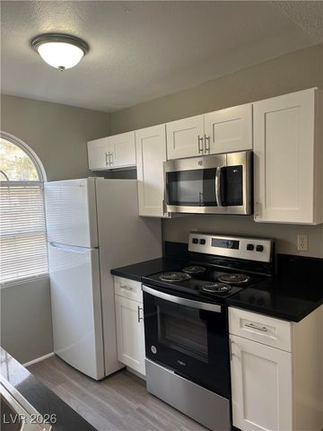 3150 SOFT BREEZES Drive 2179, Las Vegas, NV 89128