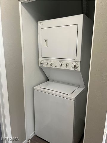 3150 SOFT BREEZES Drive 2179, Las Vegas, NV 89128