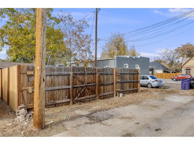 3582 N High St, Denver, CO 80205