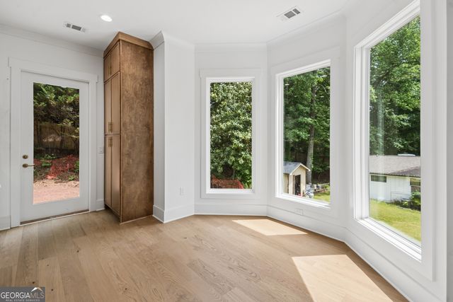 10745 Waters Road, Alpharetta, GA 30022