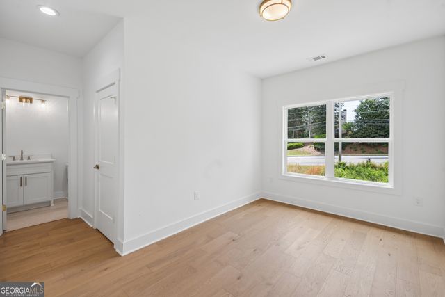 10745 Waters Road, Alpharetta, GA 30022