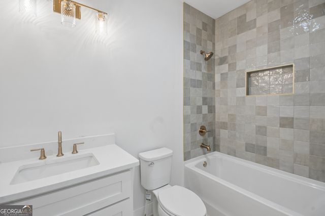 10745 Waters Road, Alpharetta, GA 30022