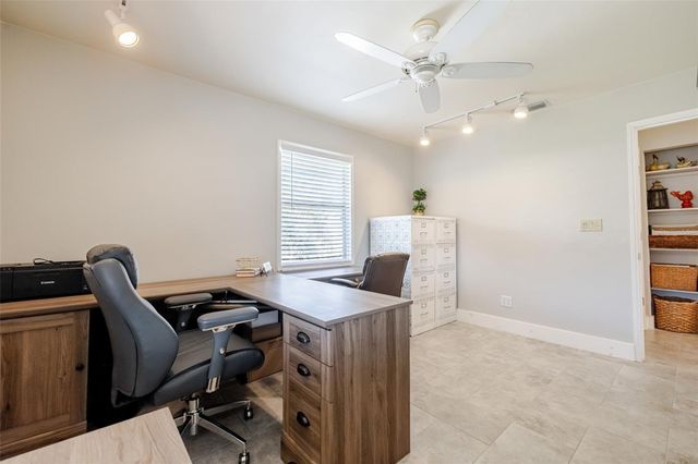 164 PONDELLA ROAD, North Fort Myers, FL 33903
