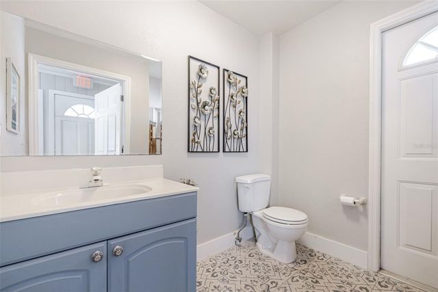 164 PONDELLA ROAD, North Fort Myers, FL 33903