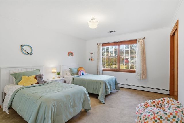 107 Front St, Northampton, MA 01053