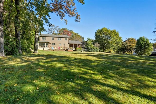 107 Front St, Northampton, MA 01053