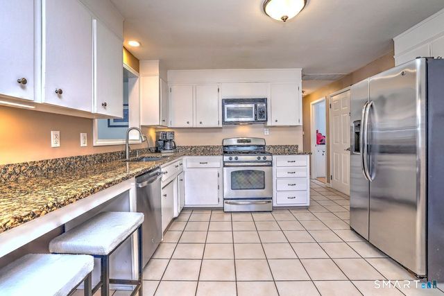 280 Goldbach Drive, Stratford, CT 06614