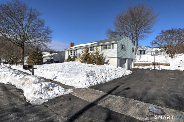 280 Goldbach Drive, Stratford, CT 06614