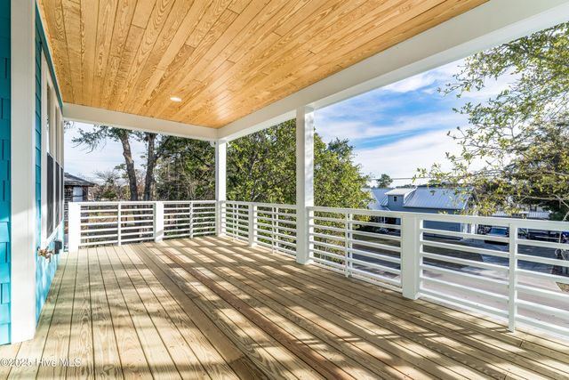 110 Dow Road, Carolina Beach, NC 28428
