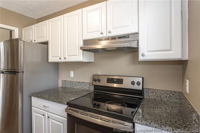 6972 TIMBERWOOD Drive, Fayetteville, NC 28314