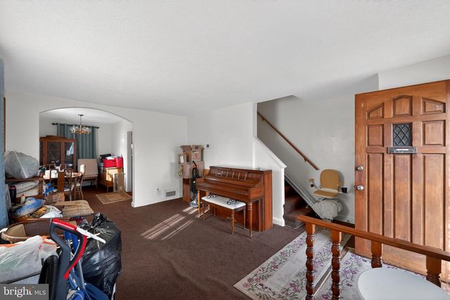 2300 SOUTHERN AVE SE, Washington, DC 20020