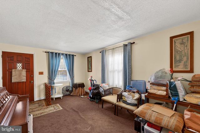 2300 SOUTHERN AVE SE, Washington, DC 20020