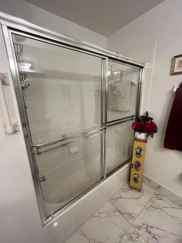 6108 Petunia Road, Delray Beach, FL 33484