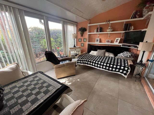 6108 Petunia Road, Delray Beach, FL 33484