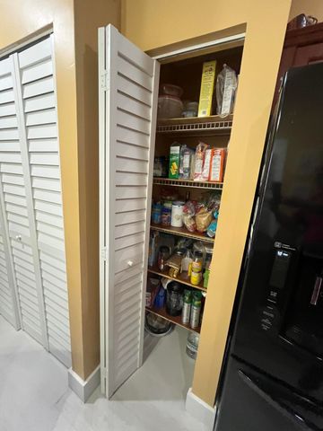 6108 Petunia Road, Delray Beach, FL 33484