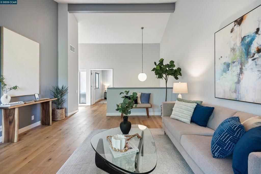 1541 Moraga way, Moraga, CA 94556