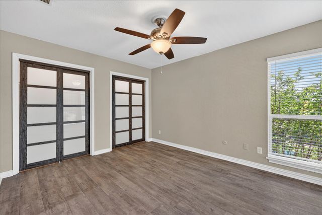 3006 Wayside Drive, Bedford, TX 76021