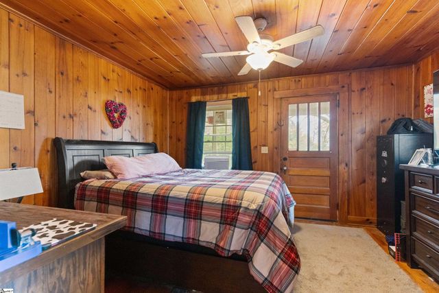 2012 Walhalla Highway, Pickens, SC 29671