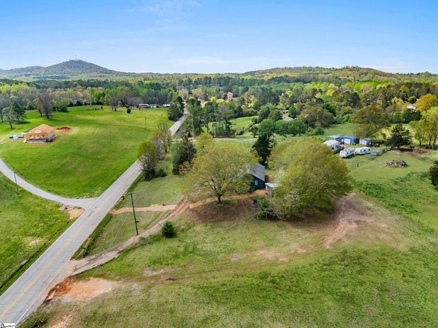 2012 Walhalla Highway, Pickens, SC 29671