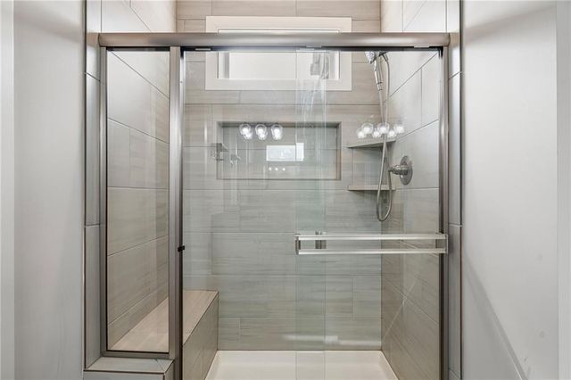 8525 Primrose Street, De Soto, KS 66018