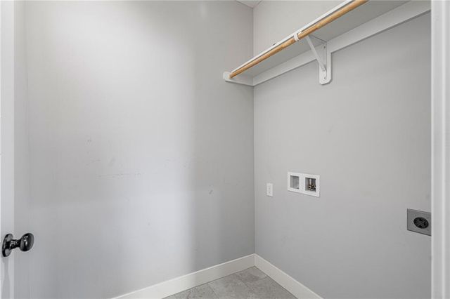 8525 Primrose Street, De Soto, KS 66018