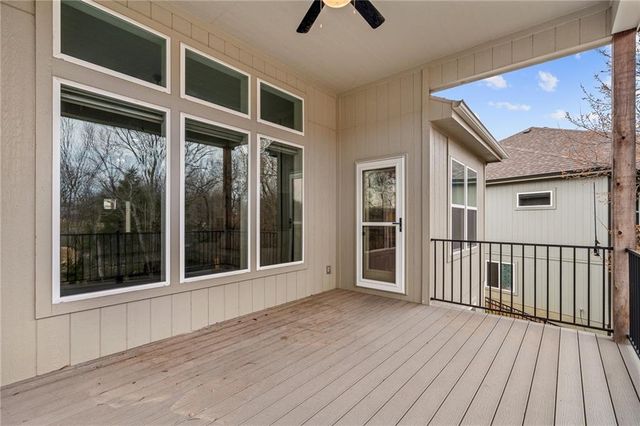 8525 Primrose Street, De Soto, KS 66018