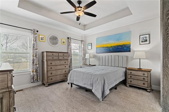 8525 Primrose Street, De Soto, KS 66018