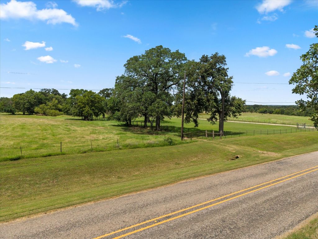 000 FM 1896 Road, Mount Vernon, TX 75457