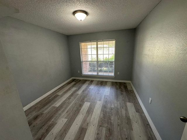 427 Triton Street, Crestview, FL 32536