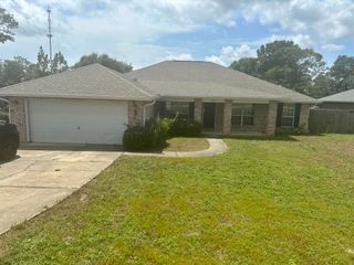 427 Triton Street, Crestview, FL 32536