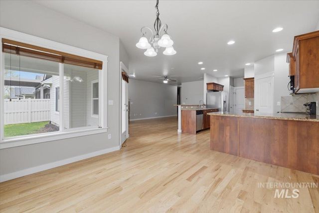 3024 N Christian Way, Meridian, ID 83646