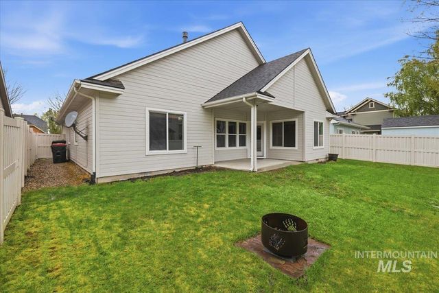 3024 N Christian Way, Meridian, ID 83646