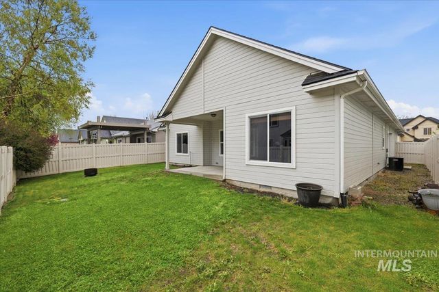 3024 N Christian Way, Meridian, ID 83646