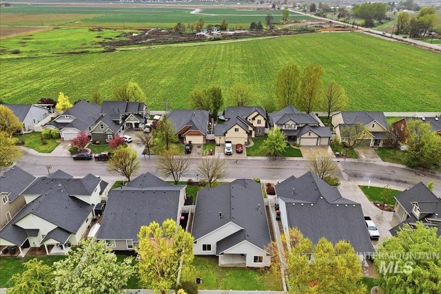 3024 N Christian Way, Meridian, ID 83646