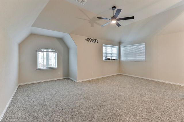 10 Covey Lane, Sanger, TX 76266