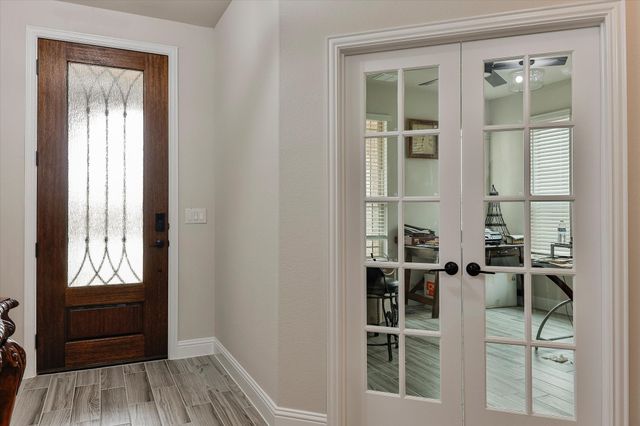 10 Covey Lane, Sanger, TX 76266