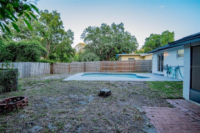 5147 LAKE NINA DRIVE, Orlando, FL 32810