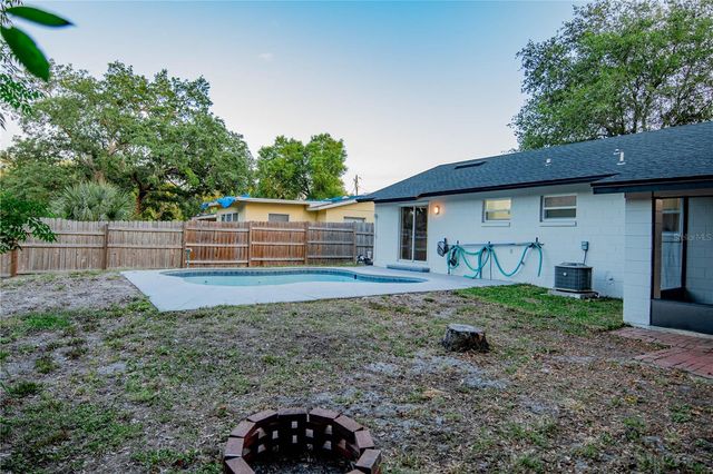 5147 LAKE NINA DRIVE, Orlando, FL 32810