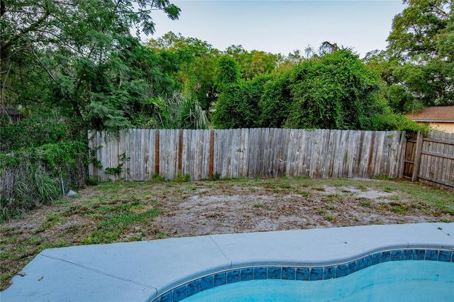 5147 LAKE NINA DRIVE, Orlando, FL 32810