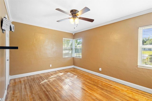 611 N GARFIELD AVENUE, Deland, FL 32724