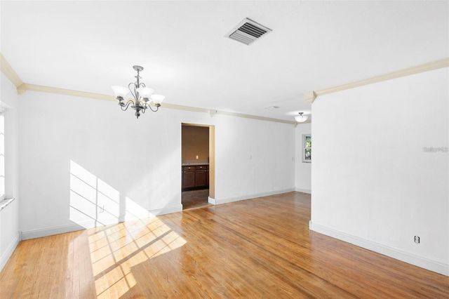 611 N GARFIELD AVENUE, Deland, FL 32724