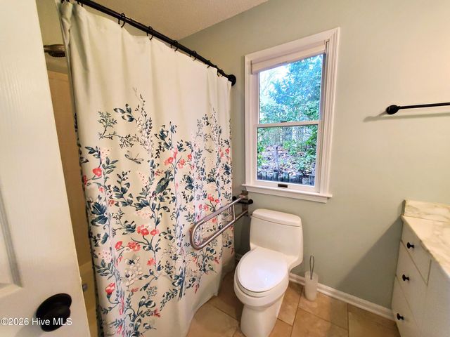 108 Fern Court, Atlantic Beach, NC 28512