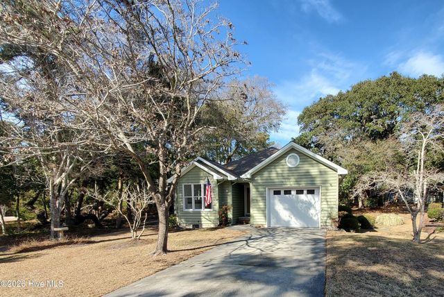 108 Fern Court, Atlantic Beach, NC 28512