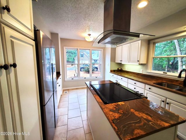 108 Fern Court, Atlantic Beach, NC 28512