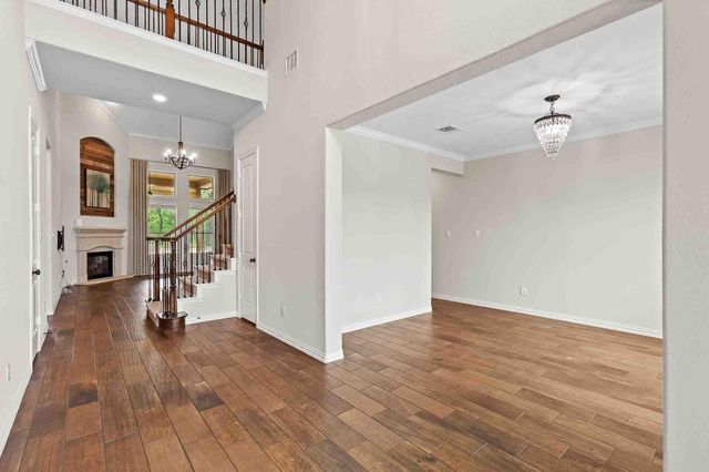 4512 Diamante DR, Spicewood, TX 78669